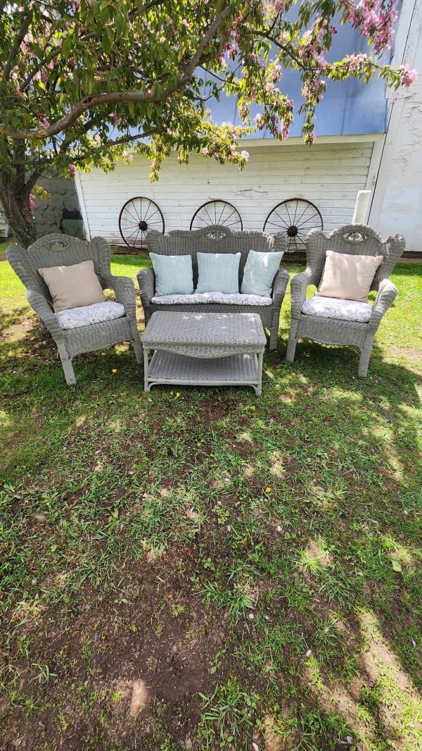 Wicker Grouping (A)