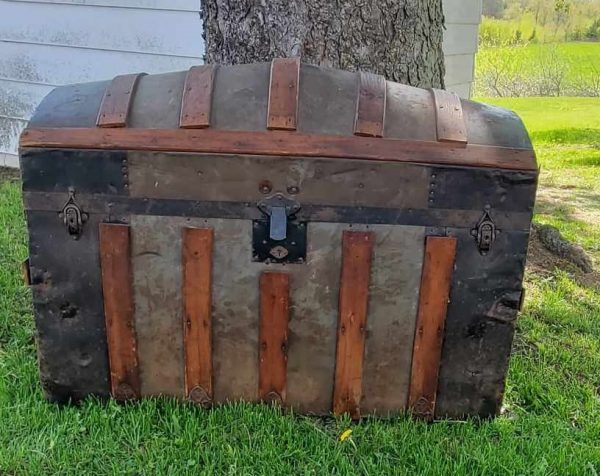Large Antique Trunk (no handles)