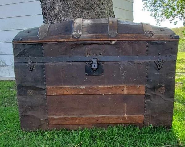 Large Antique Trunk (handles)