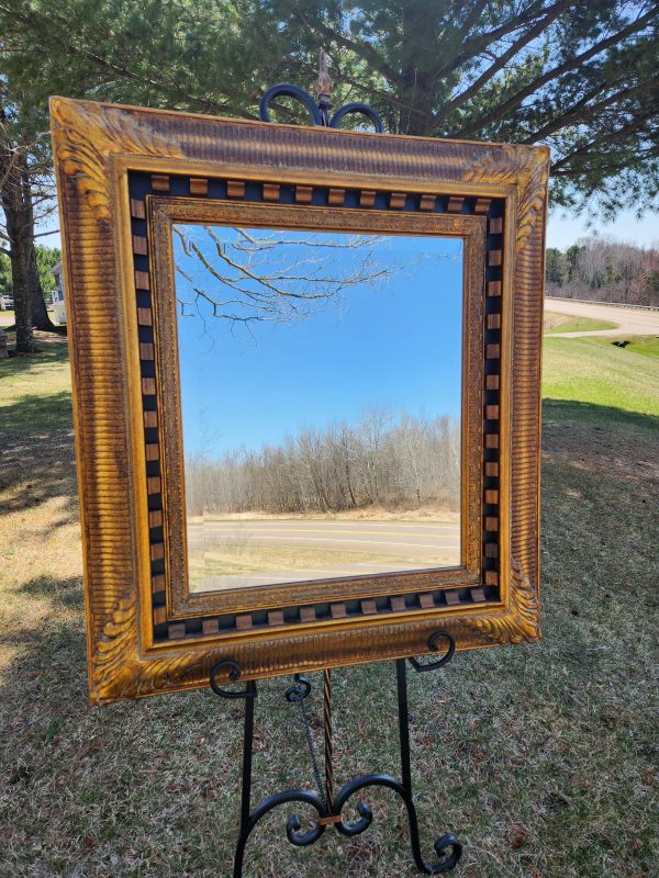 Unique Mirror / Floral Etching / Inlaid Squares